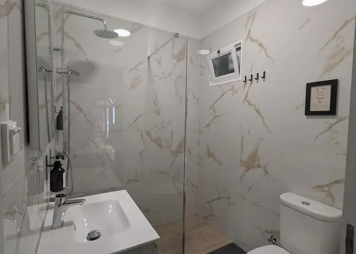 Vitoria's Vale 民宿 丰沙尔